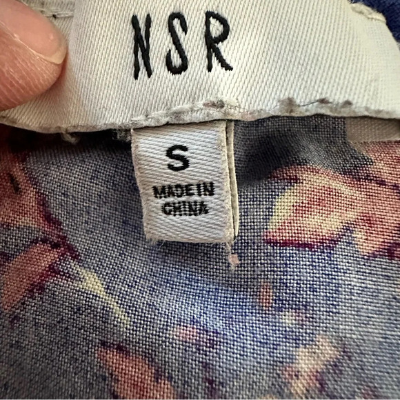 NSR women's v-neck purple blouse with tie size small - Picture 3 of 4